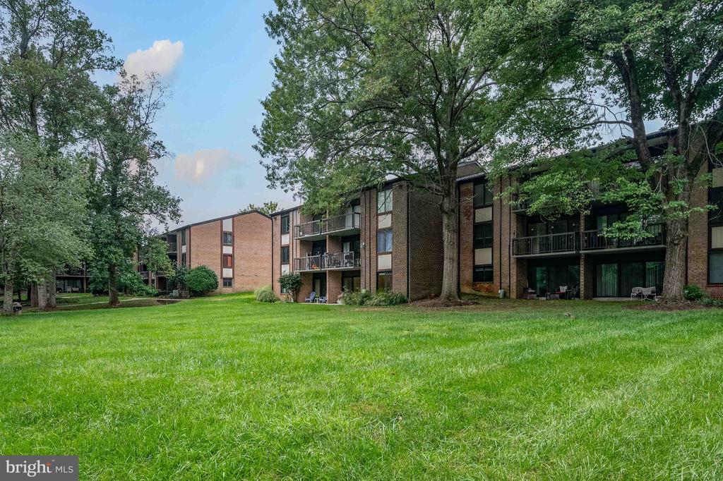 3101 BUCCANEER COURT Unit: 1