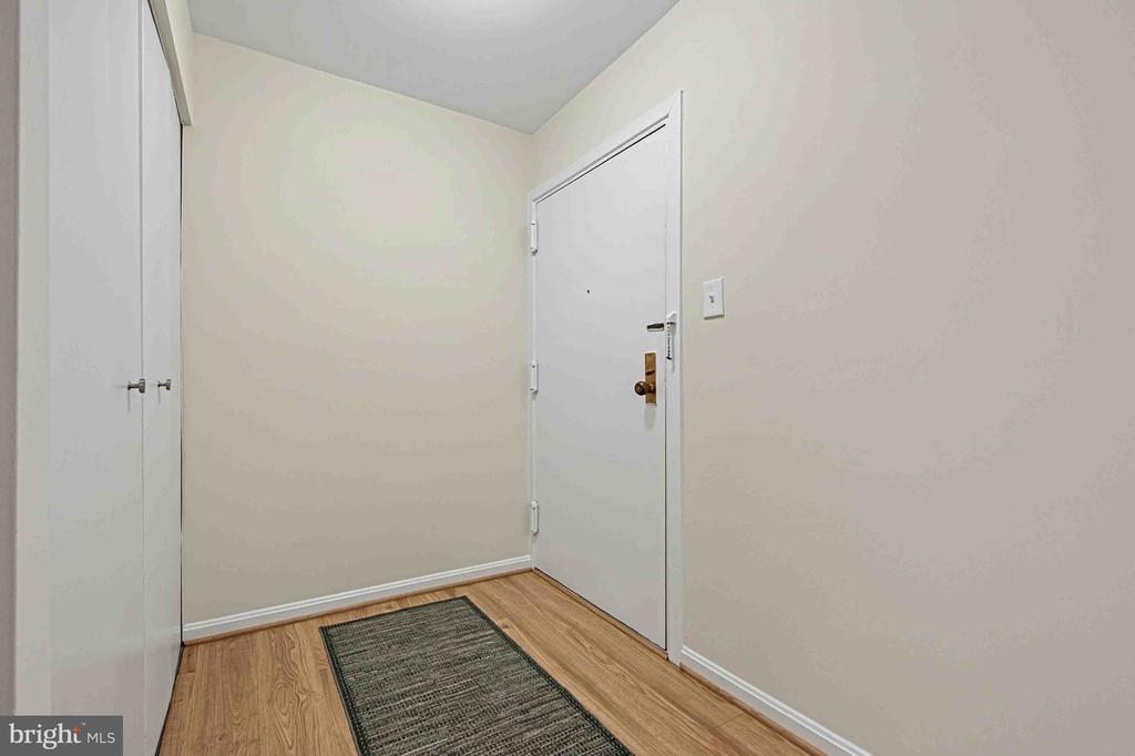 3101 BUCCANEER COURT Unit: 1