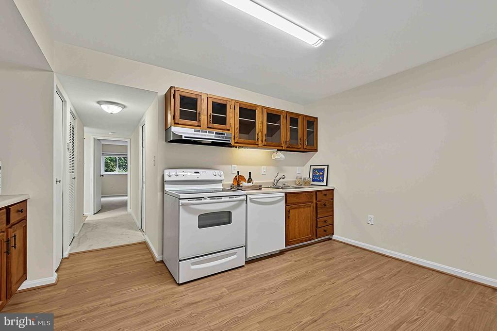 3101 BUCCANEER COURT Unit: 1