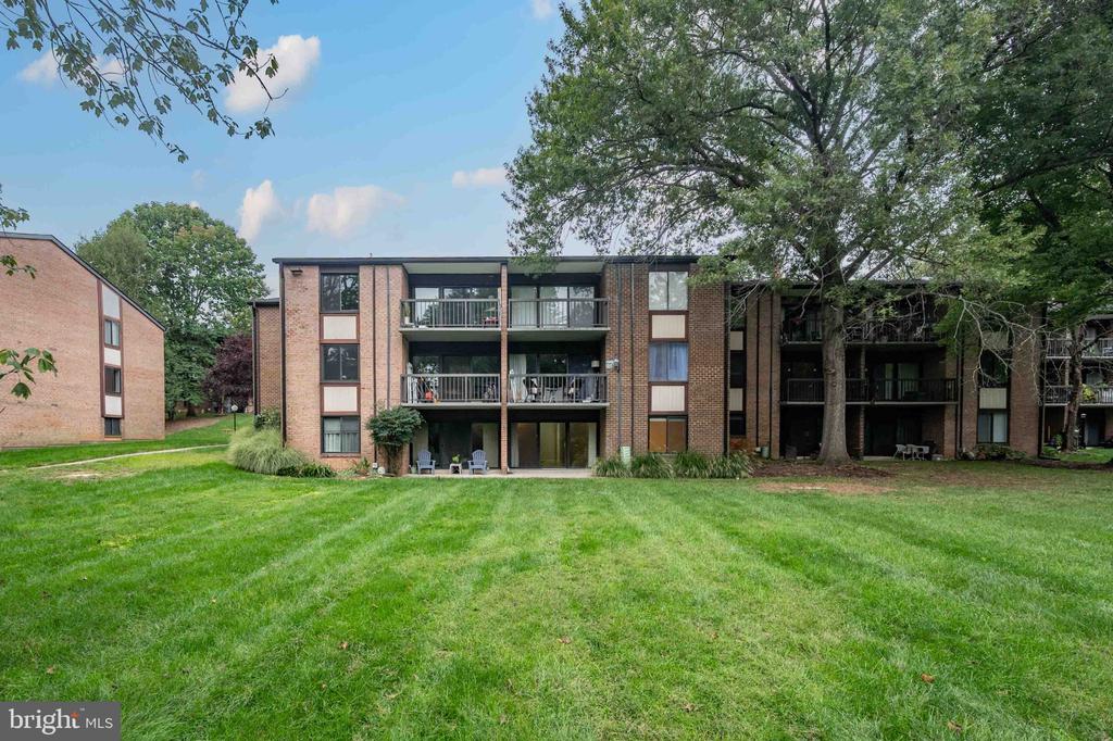 3101 BUCCANEER COURT Unit: 1