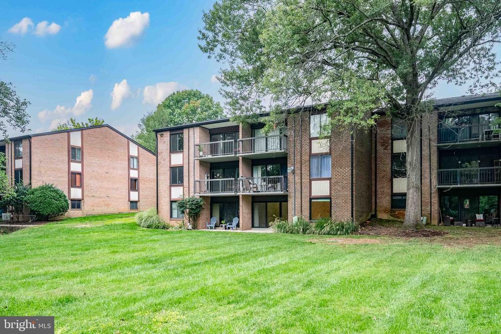 3101 BUCCANEER COURT Unit: 1