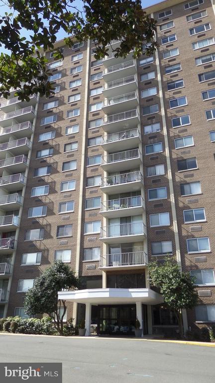 2059 HUNTINGTON AVENUE Unit: 1607