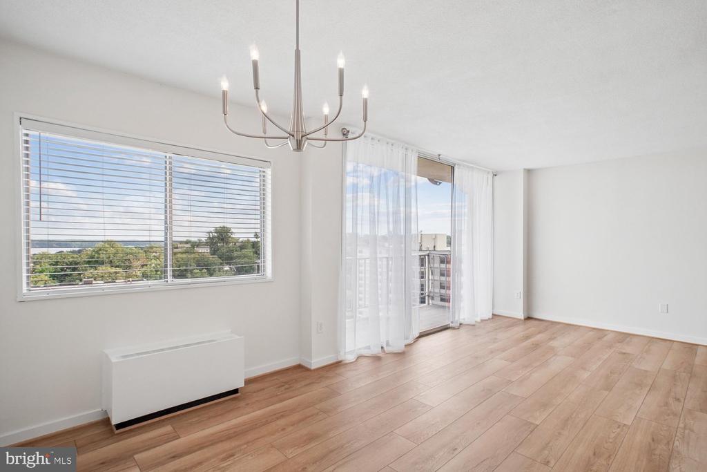 2059 HUNTINGTON AVENUE Unit: 1607