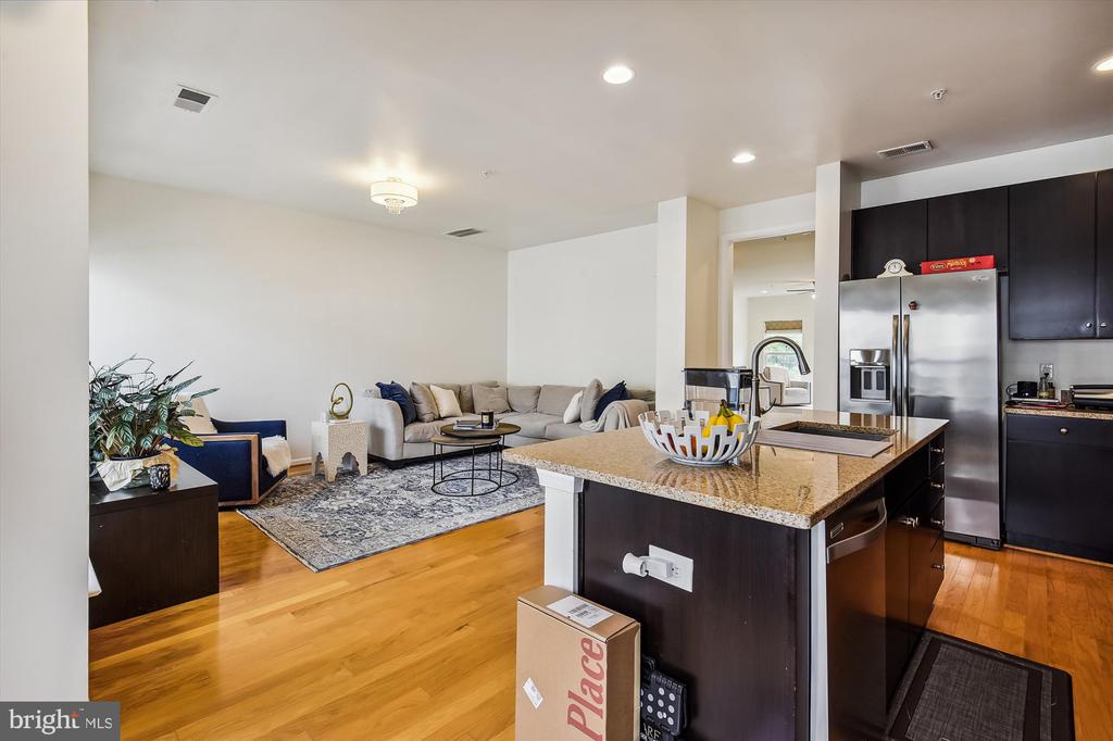 3028 RITTENHOUSE CIRCLE Unit: 40