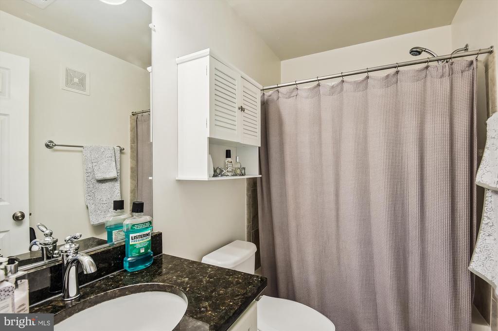 3028 RITTENHOUSE CIRCLE Unit: 40