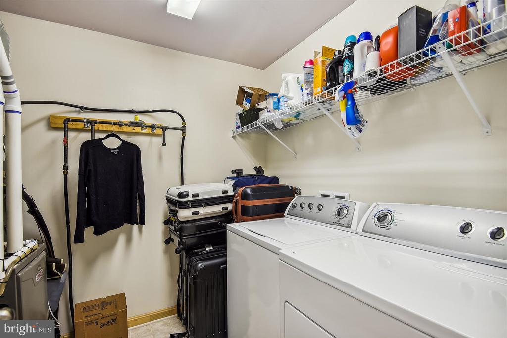 3028 RITTENHOUSE CIRCLE Unit: 40
