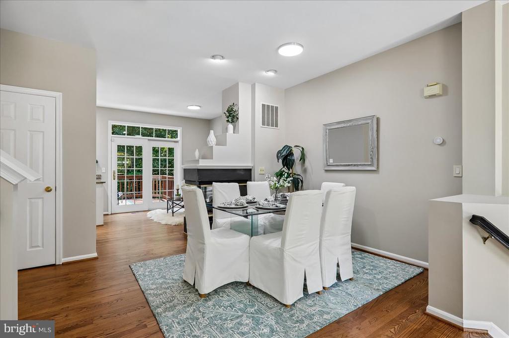 1253 WILD HAWTHORN WAY