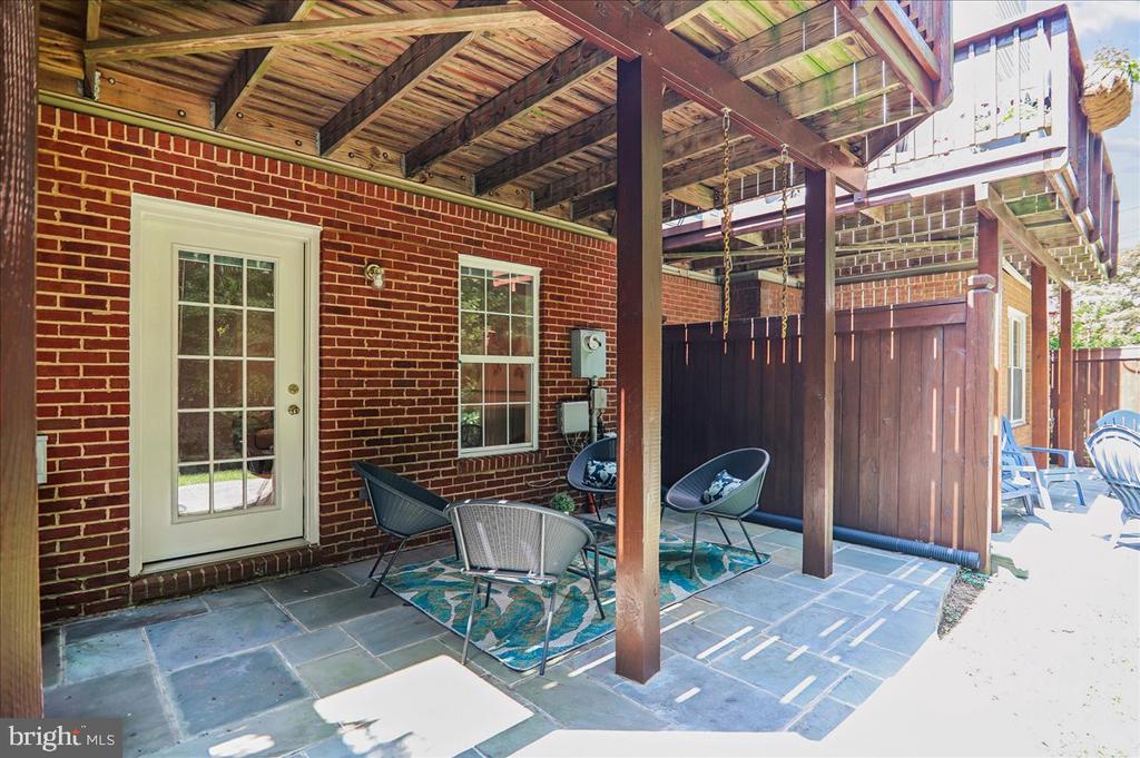 1253 WILD HAWTHORN WAY