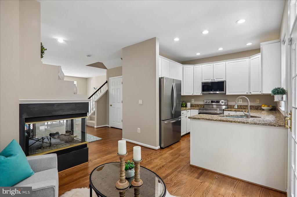 1253 WILD HAWTHORN WAY