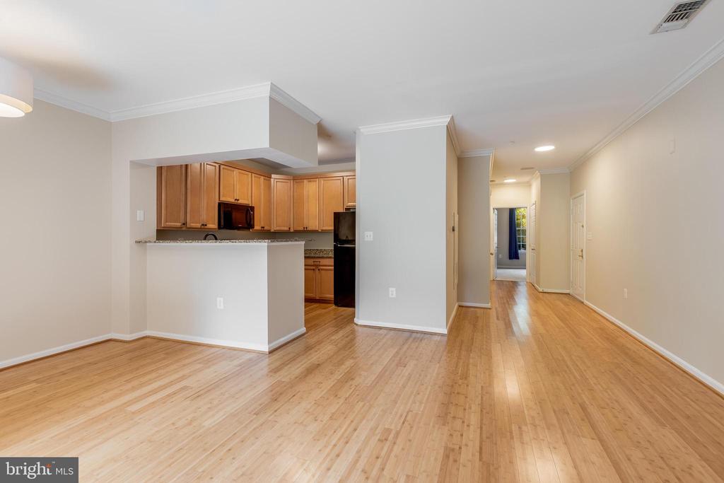 12901 ALTON SQUARE Unit: 103