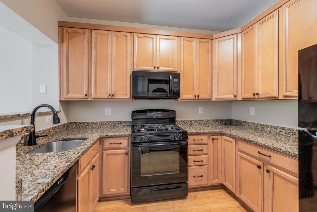 12901 ALTON SQUARE Unit: 103