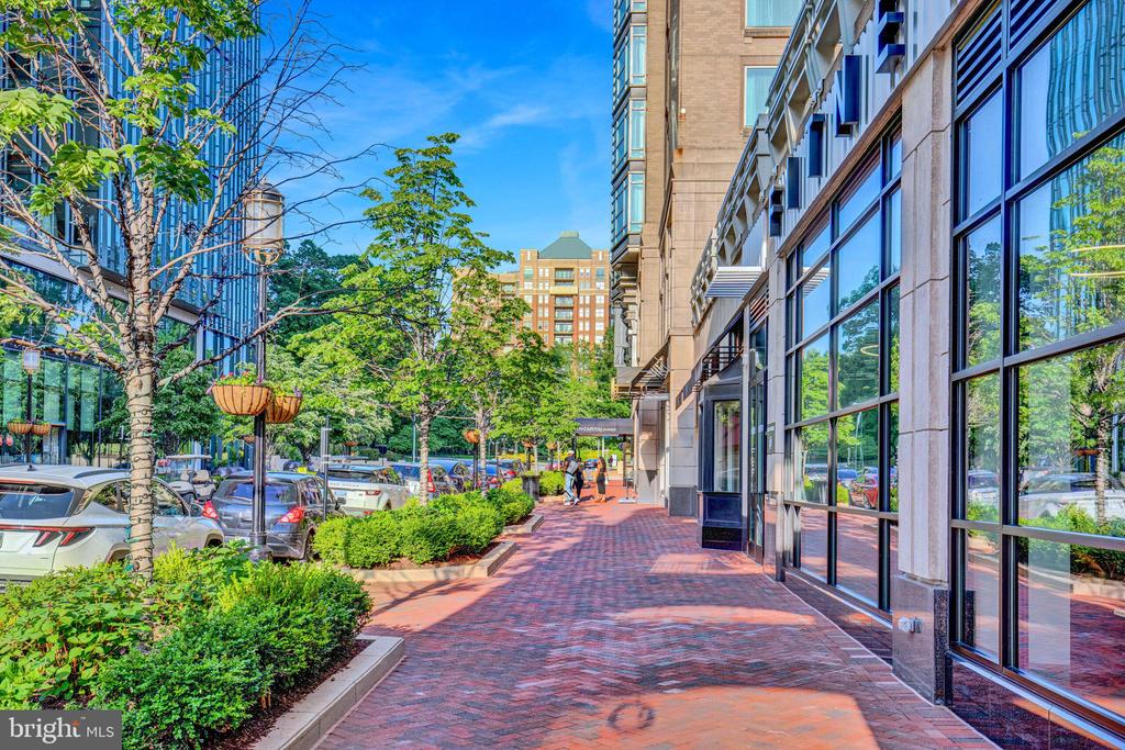 12901 ALTON SQUARE Unit: 103