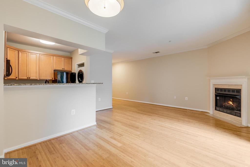 12901 ALTON SQUARE Unit: 103