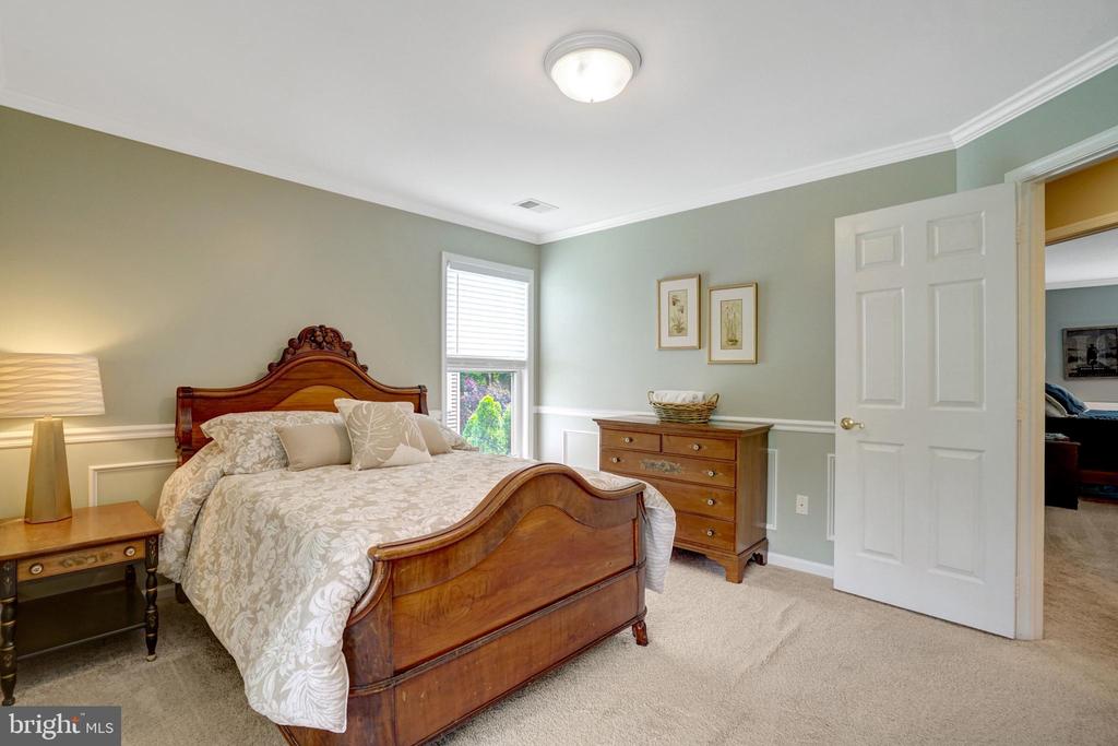 8929 MOUNTAIN ASH DRIVE