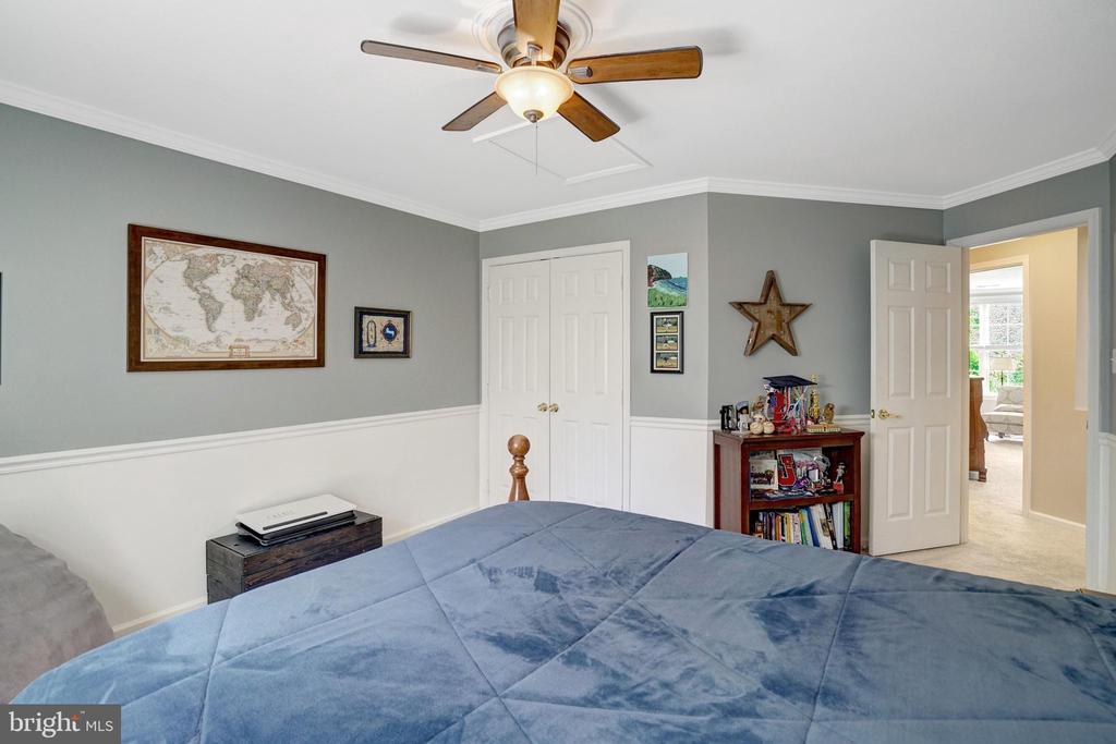 8929 MOUNTAIN ASH DRIVE