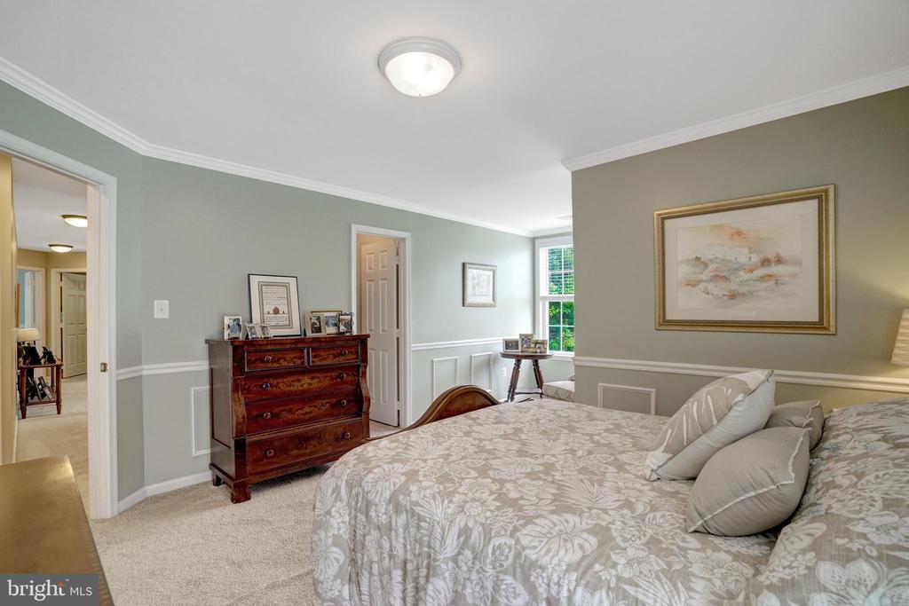 8929 MOUNTAIN ASH DRIVE