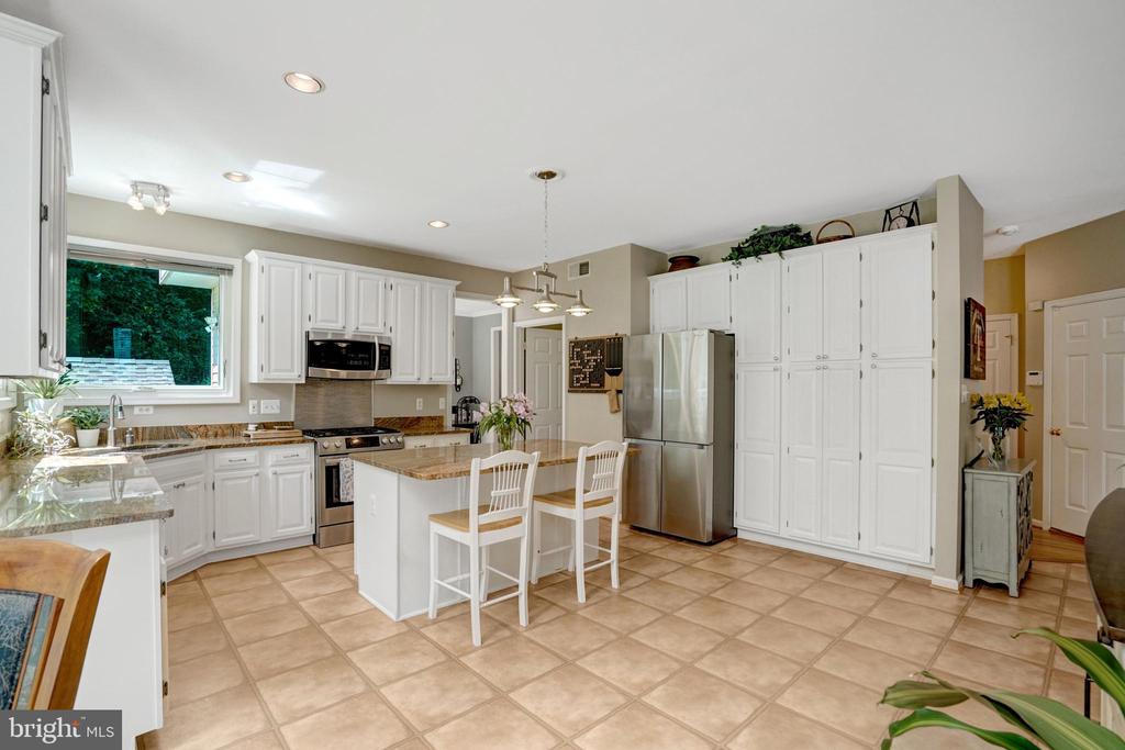 8929 MOUNTAIN ASH DRIVE