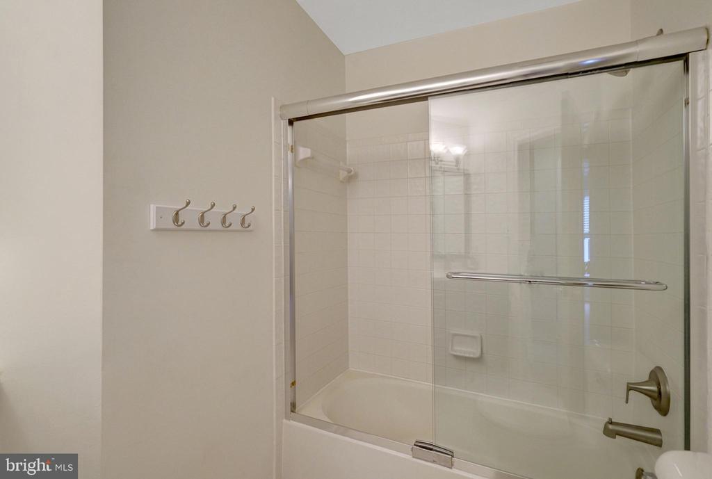 8929 MOUNTAIN ASH DRIVE