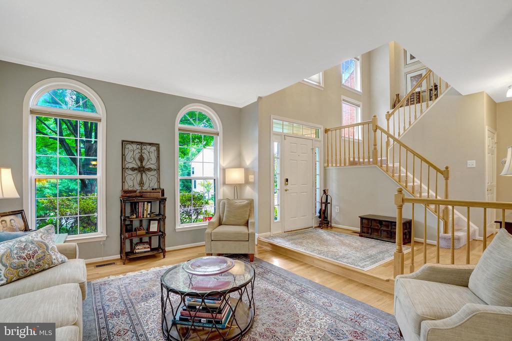 8929 MOUNTAIN ASH DRIVE