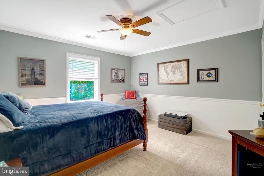 8929 MOUNTAIN ASH DRIVE