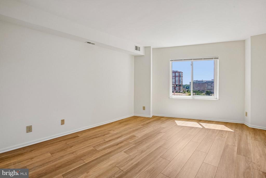 8350 GREENSBORO DRIVE Unit: 626