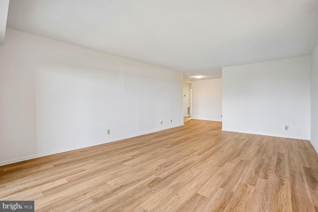 8350 GREENSBORO DRIVE Unit: 626