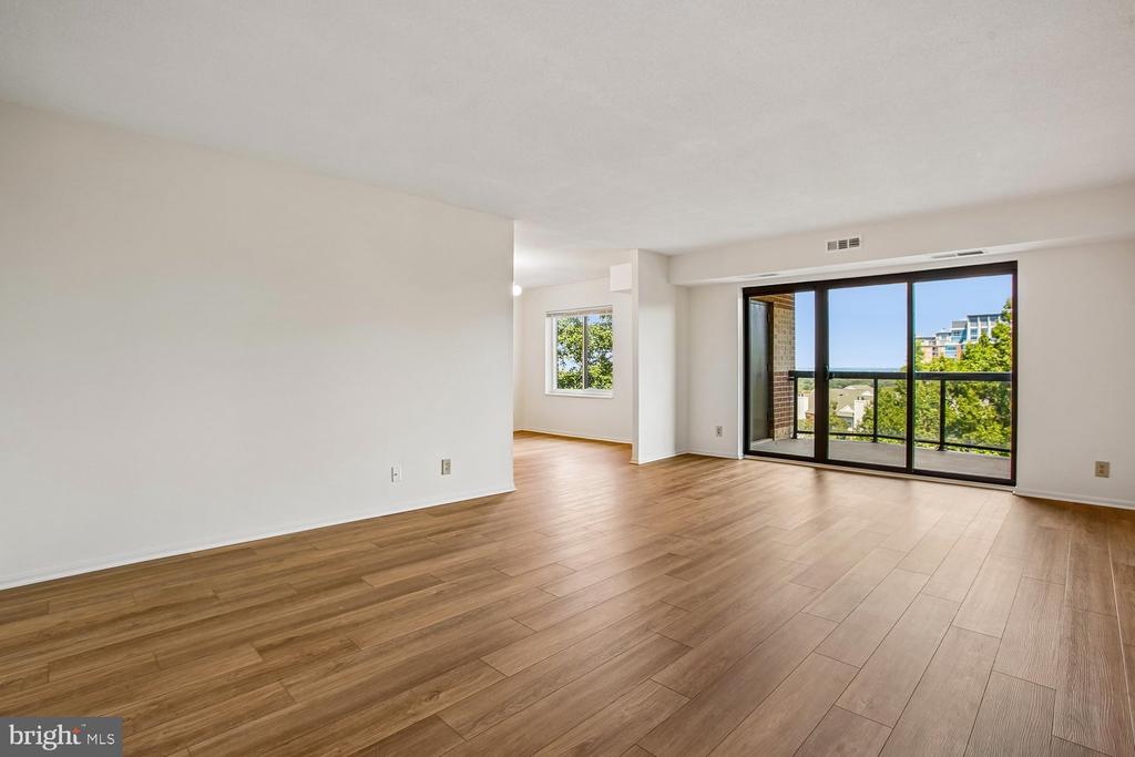 8350 GREENSBORO DRIVE Unit: 626
