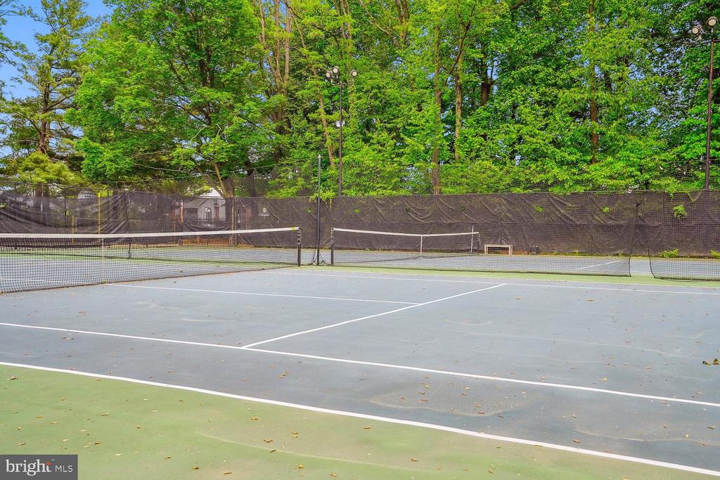 8350 GREENSBORO DRIVE Unit: 626