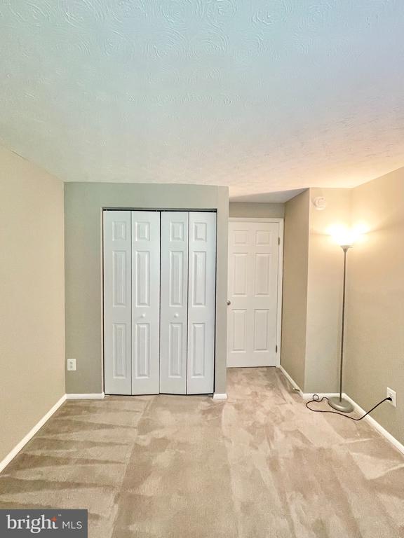 1602 HARVEST GREEN COURT