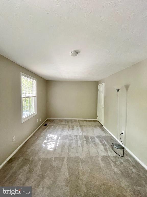 1602 HARVEST GREEN COURT