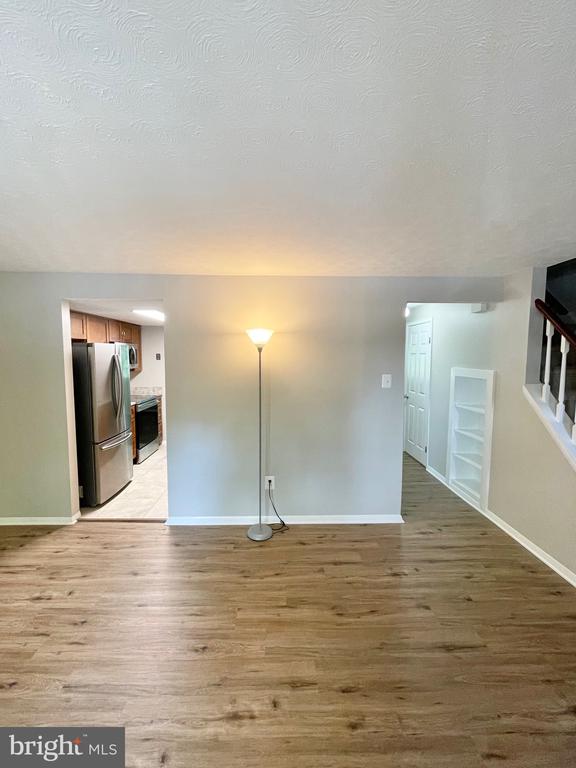 1602 HARVEST GREEN COURT