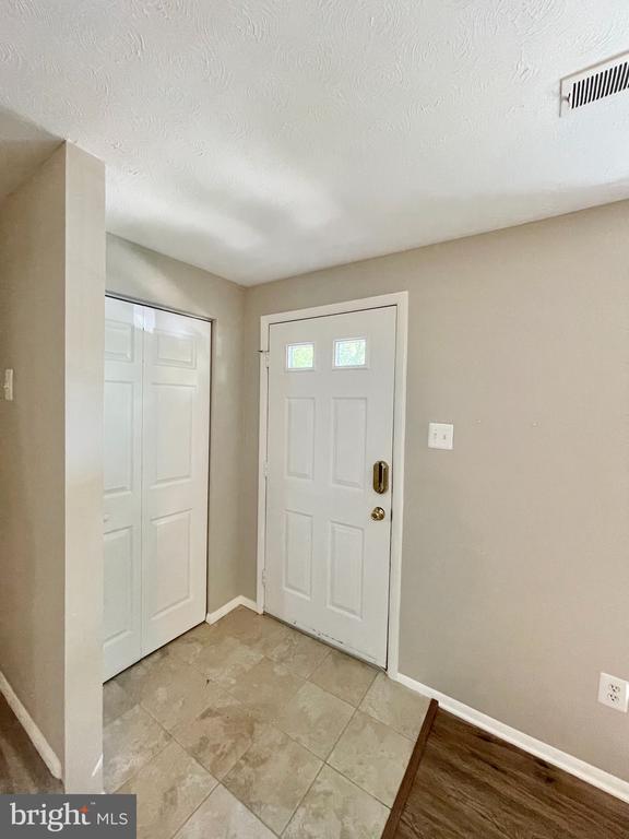 1602 HARVEST GREEN COURT