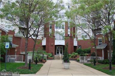 1645 INTERNATIONAL DRIVE Unit: 210