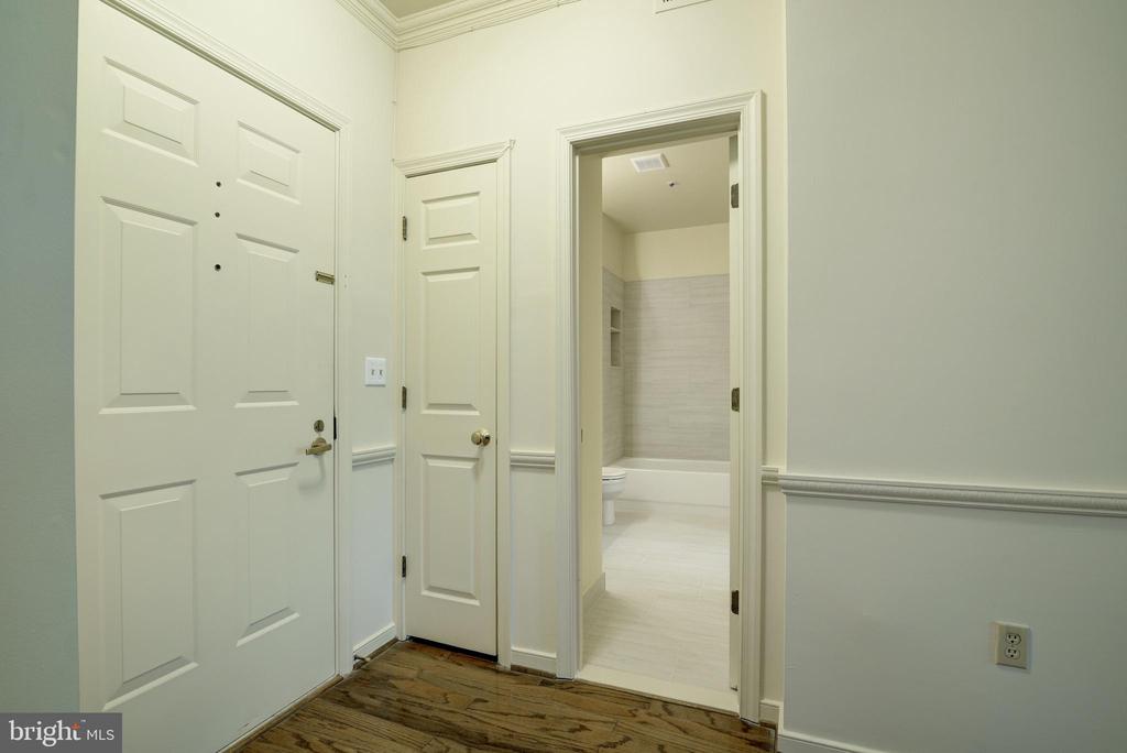 1645 INTERNATIONAL DRIVE Unit: 210