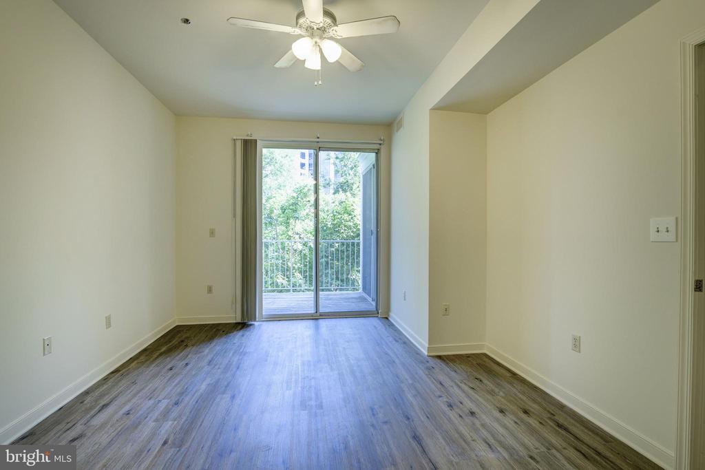 1645 INTERNATIONAL DRIVE Unit: 210
