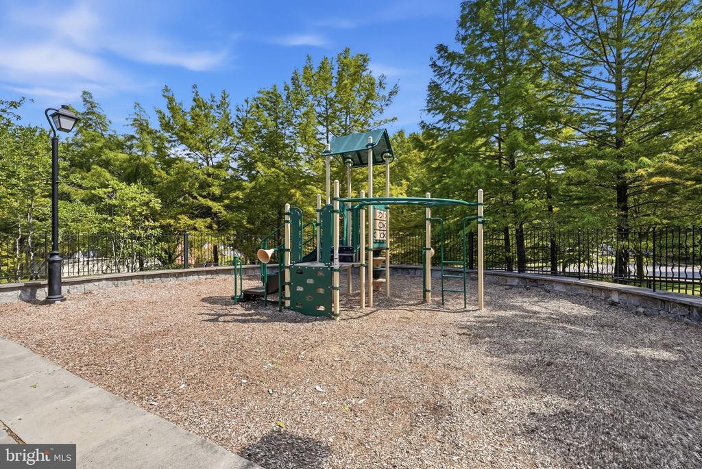 6734 DARRELLS GRANT PLACE