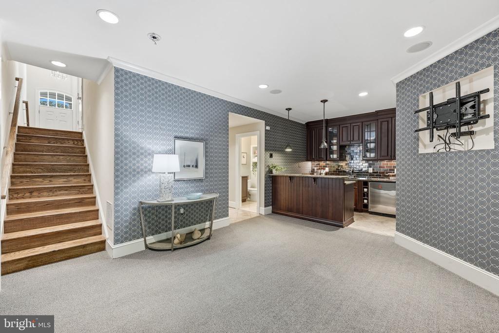 6734 DARRELLS GRANT PLACE
