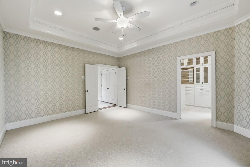6734 DARRELLS GRANT PLACE