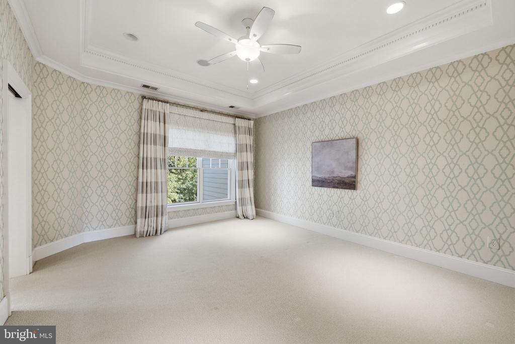 6734 DARRELLS GRANT PLACE