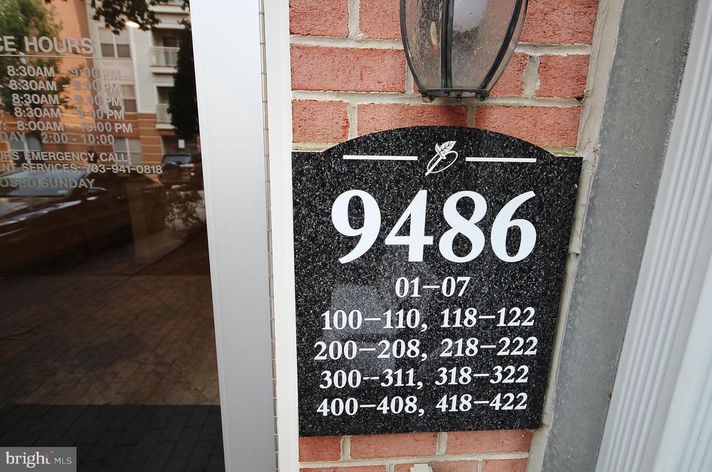 9486 VIRGINIA CENTER BOULEVARD Unit: 202