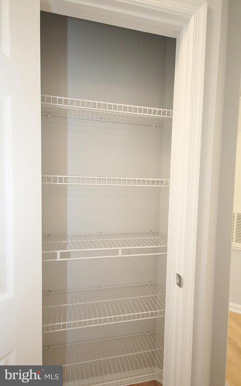 9486 VIRGINIA CENTER BOULEVARD Unit: 202