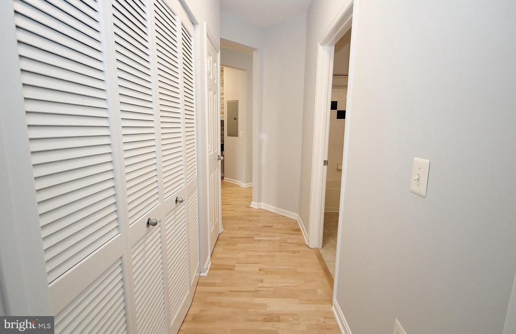9486 VIRGINIA CENTER BOULEVARD Unit: 202