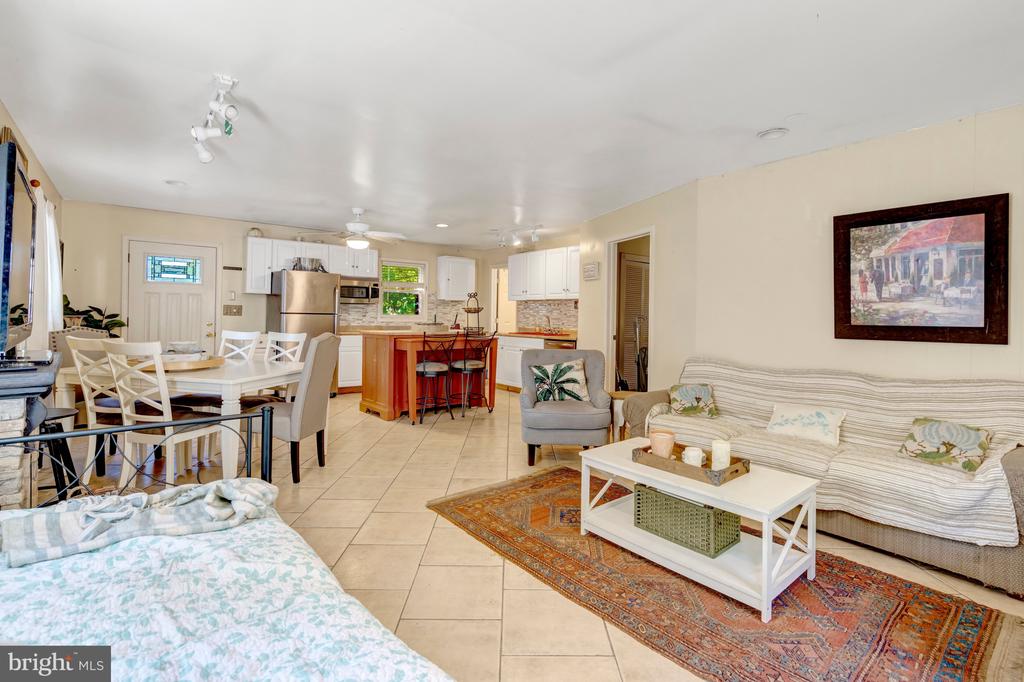 12504 POPES HEAD ROAD