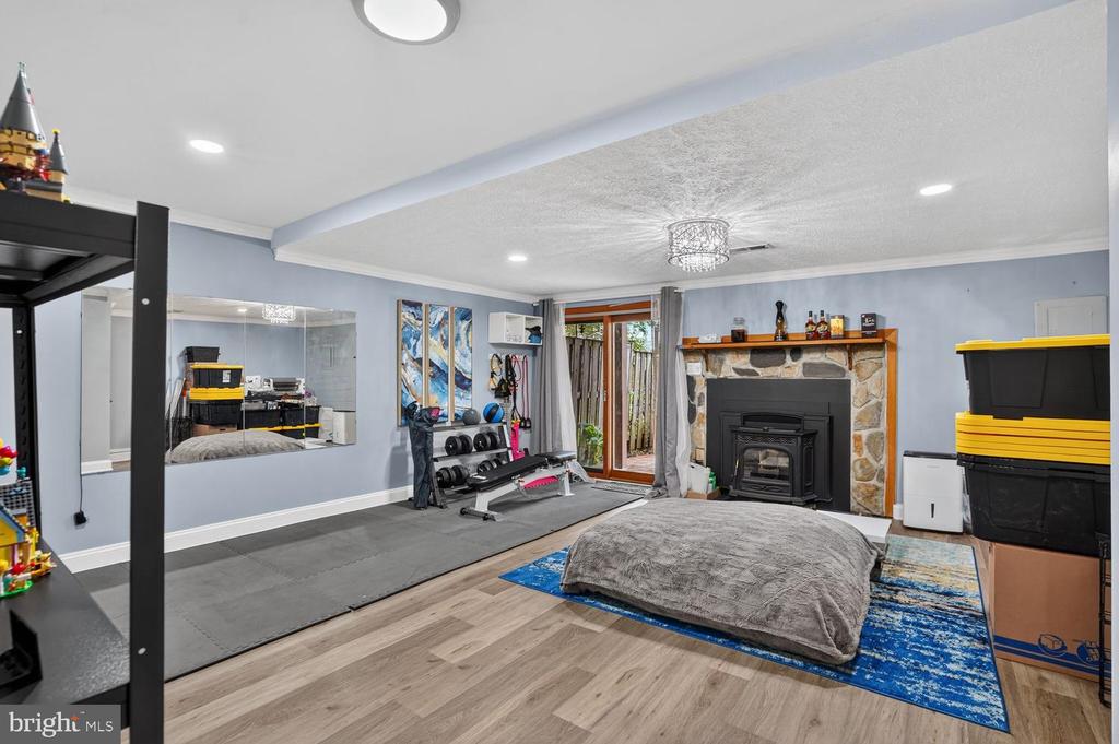 7372 STREAM WAY