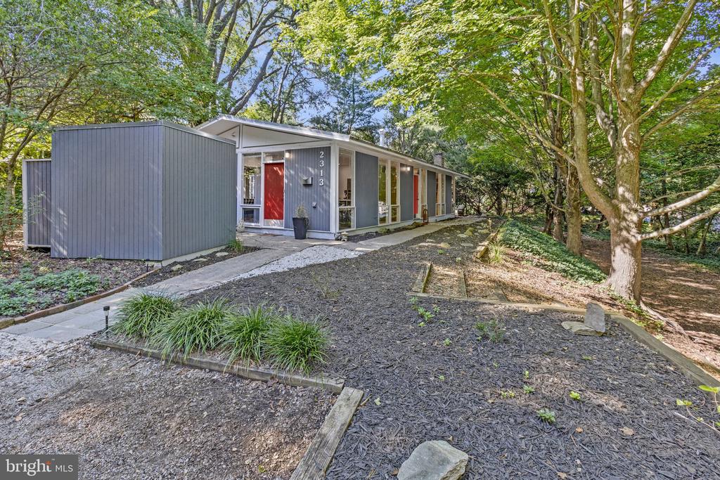 2313 GLASGOW ROAD