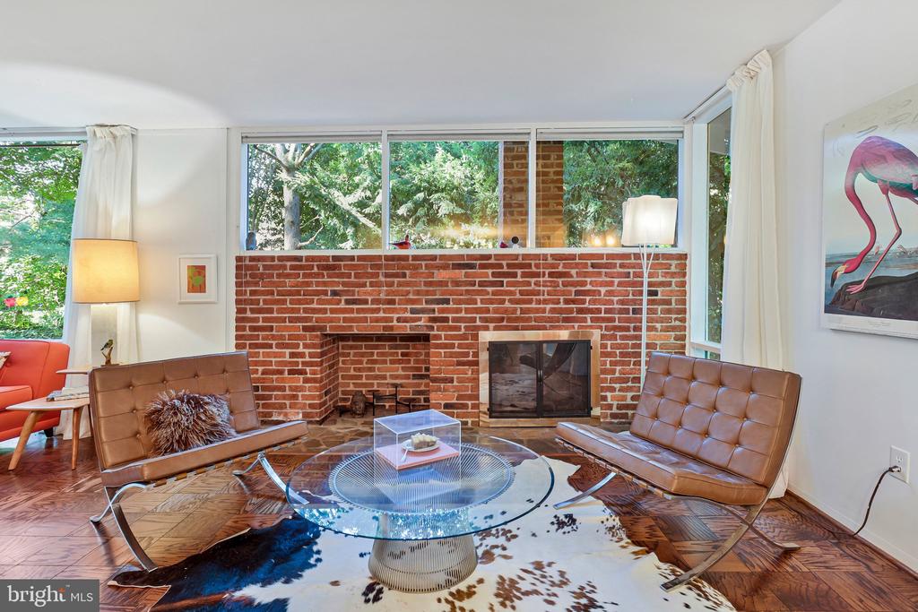 2313 GLASGOW ROAD