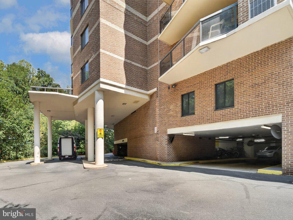 8370 GREENSBORO DRIVE Unit: 411