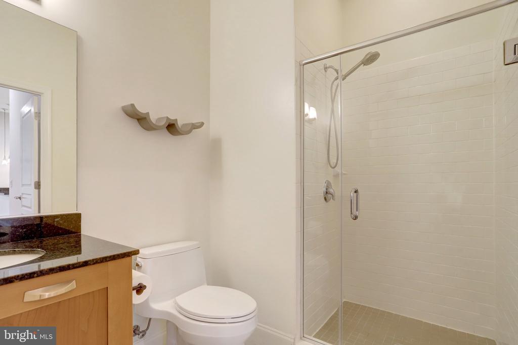 2451 MIDTOWN AVENUE Unit: 104