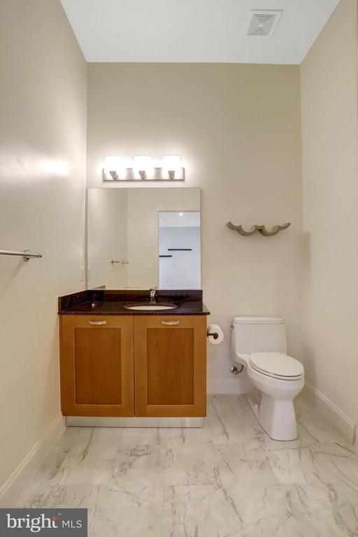 2451 MIDTOWN AVENUE Unit: 104
