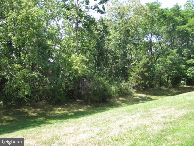 7522 SNOWPEA COURT Unit: 21
